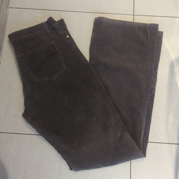 Women's Gray Boot Cut Corduroy Soft Pants - Size 10 Great Condition - Picture 7 of 7